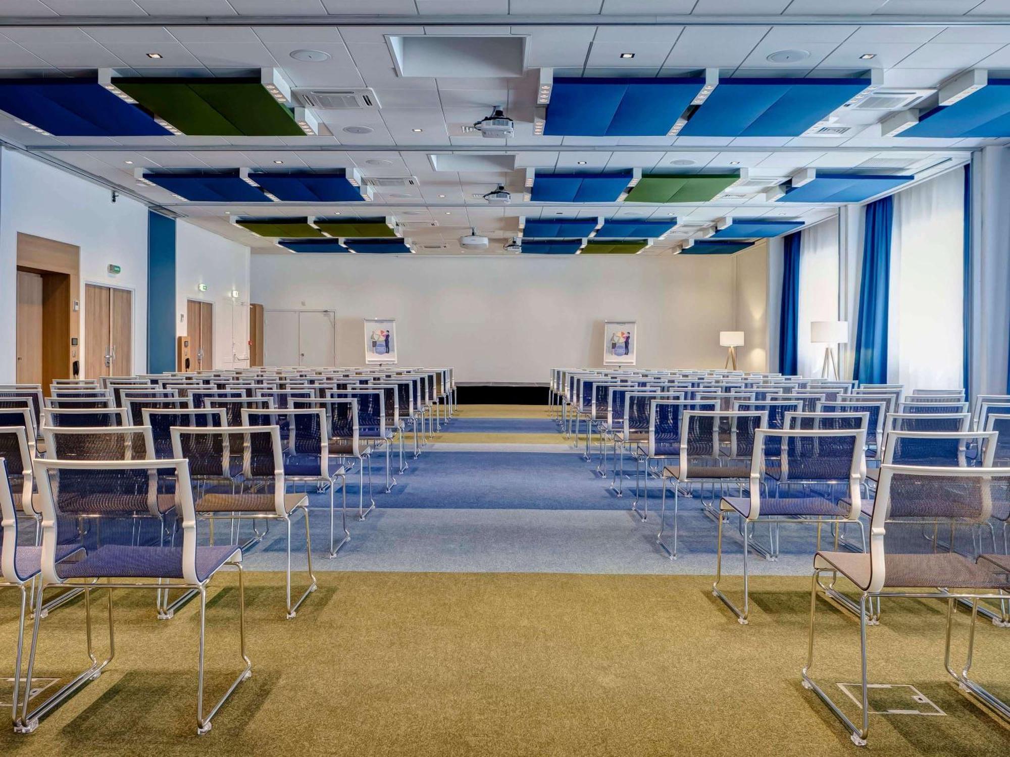 Novotel Lyon Gerland Musée des Confluences Esterno foto
